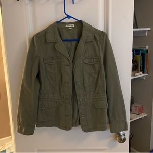 Green khaki lightweight jacket